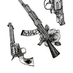 以下が含まれることがあります： 花柄と骸骨のディテールが施された3丁の銃が描かれた白黒のタトゥーデザイン。銃はリボルバー、ピストル、ライフル。タトゥーデザインには「WannaBe Ink.com TEMPORARY TATTOOS」の文字が含まれています。
