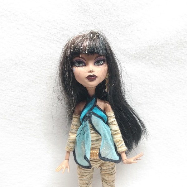 Monster high - Cleo de Nile - Pick your own clothing - Replacement parts - Complete your doll - Doll NOT FOR SALE