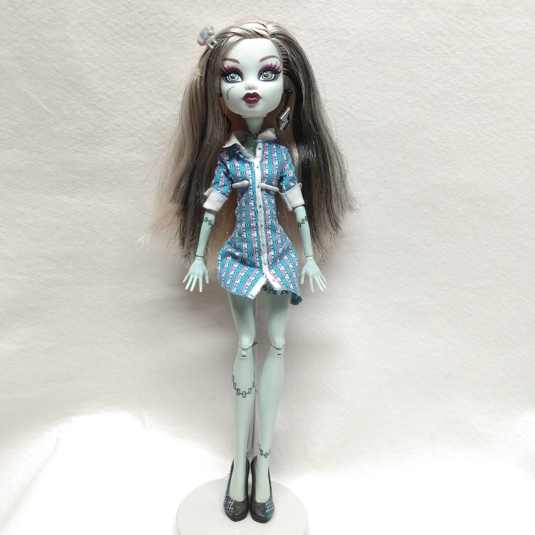 Monster High Frankie Stein Schools Out Wave 2 Collectors Doll Etsy