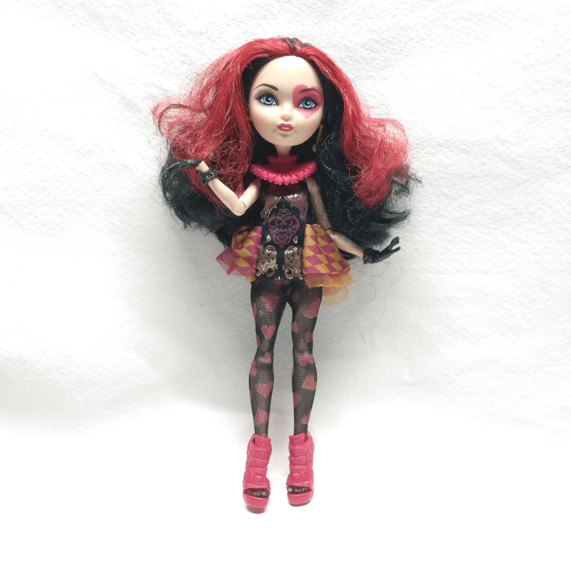 Boneca Ever After High Lizzie wave 1