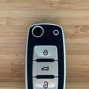 フォルクスワーゲン レザーとシリコン製車キーカバーケース VW ボラ ポロ ティグアン ジェッタ パサート B5 B6 B7 ゴルフ ビートル シュコダ オクタビア用 ギフト プレゼント