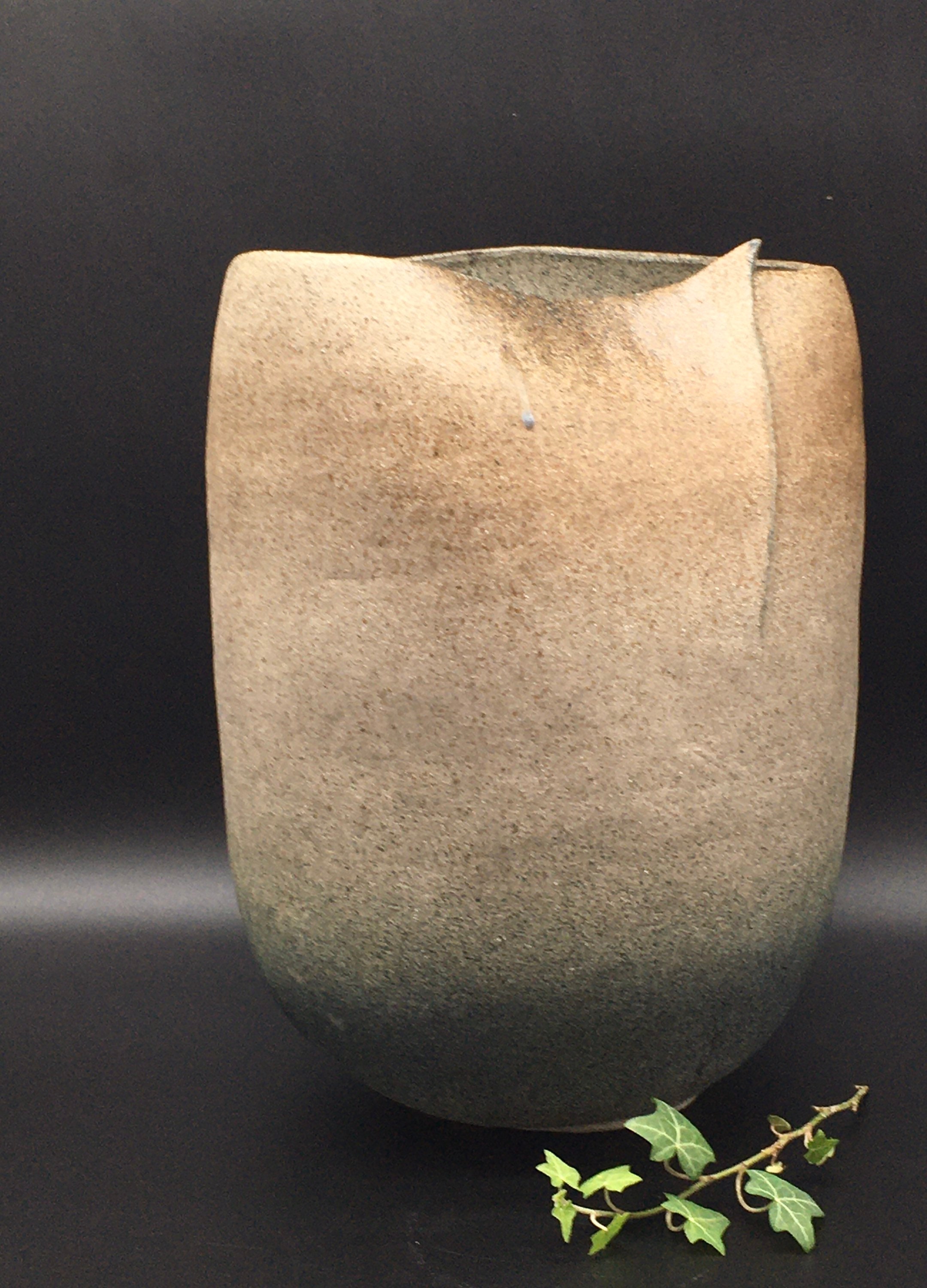 Grand Vase - Large Vase