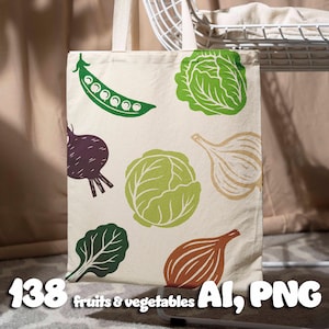 Puede incluir: Bolso tote beige con ilustraciones verdes y marrones de verduras, incluyendo guisantes, col y cebollas. El bolso tiene un asa blanca y el texto "138 fruits & vegetables AI, PNG" en la parte inferior.