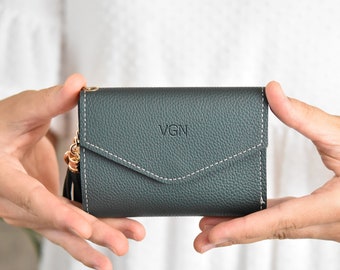 custom wallets for woman
