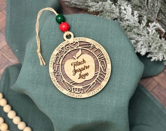 Enfeite "Ensinar, Inspirar, Amar" | Enfeite de Natal | Presente de Natal | Lembrancinha | Troca de Enfeites | Presentear | Enfeite para Professor(a)