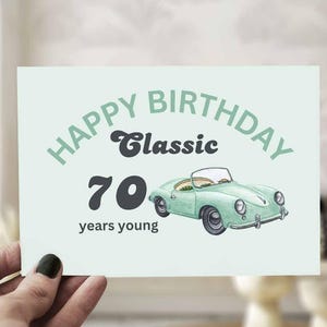 70. Geburtstag druckbare Karte klassisches grünes Auto Meilenstein Geburtstagsgeschenk digitales Geburtstagsgeschenk 70 Jahre Junges 5x7 Print at Home Instant Card