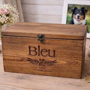 Personalized Dog Memorial Box | Personalized Pet Memory Box | Rustic pet urn box