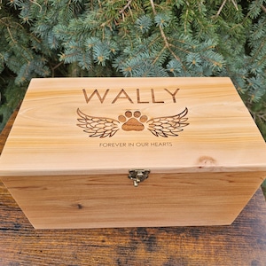 Personalized Pet Memory Box: Rustic Barnwood Keepsake Chest