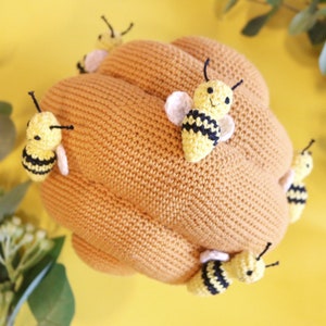 Beehive with small bees, crochet pattern, amigurumi, digital download image 2