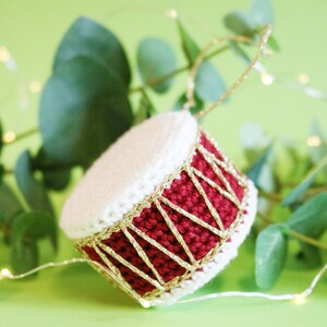 Drum Ornament, Christmas Crochet Pattern, digital download image 3