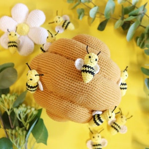 Beehive with small bees, crochet pattern, amigurumi, digital download image 6