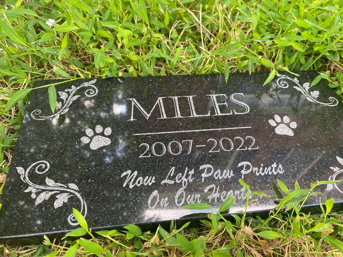 Pet Memorial Stone Dog Personalized Engraved Dog Cat Memorial - Etsy
