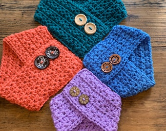 PATTERN: Crochet Button Pet Scarf