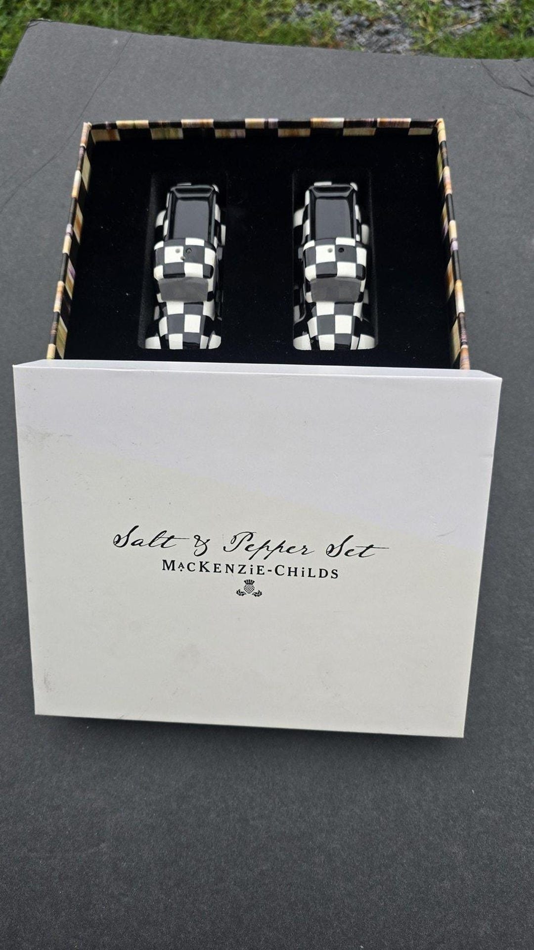 MacKenzie-Childs Courtly Truck ソルトペッパーシェーカーセット