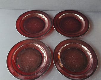 Vintage Arcoroc Rubinrot Glasteller 4er Set Frankreich Brot Dessert 7,5 "