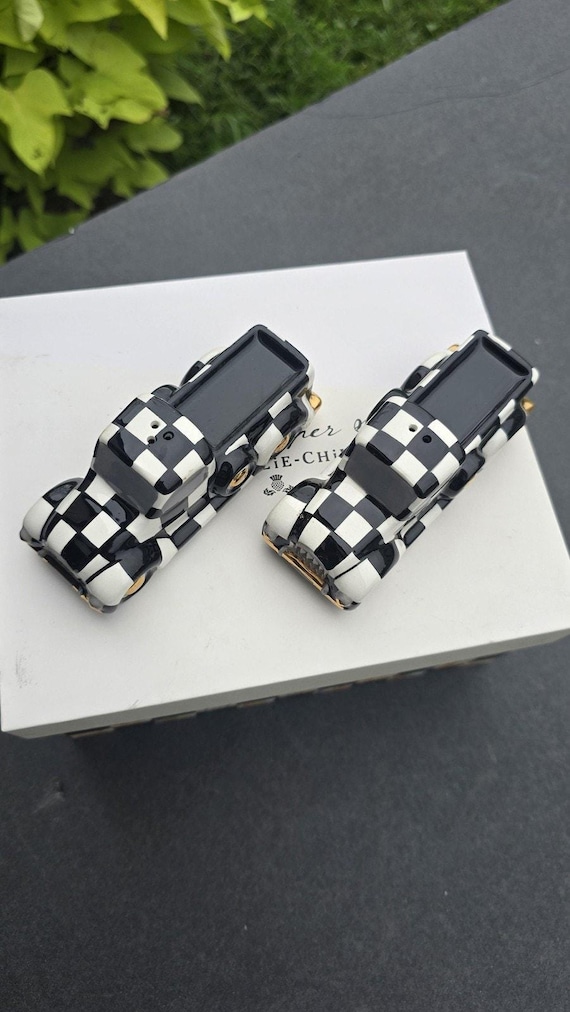 MacKenzie-Childs Courtly Truck ソルトペッパーシェーカーセット