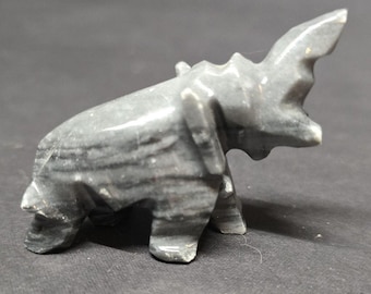 Hand geschnitzte graue Marmor Stein Elefant Figur Mini Tier Decor Sammlerstück