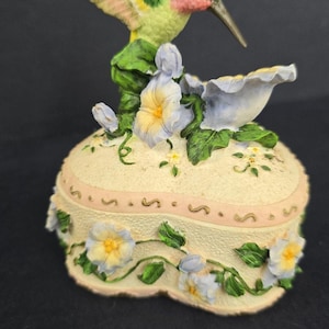Hummingbird music box - Etsy 日本