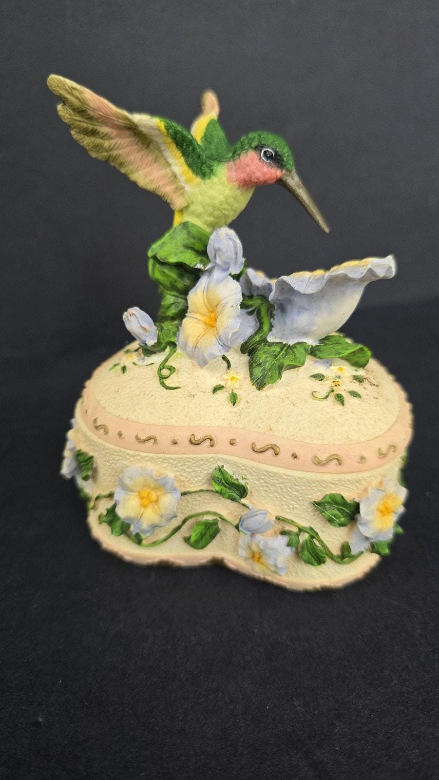 Hummingbird music box - Etsy 日本