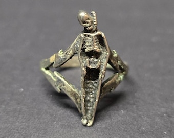 Silber Ton Skelett Sarg Ring Gothic Halloween Kostüm Schmuck Größe 6,5