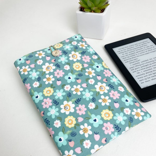 Kindle Sleeve, Handmade padded kindle protector, bookish gift, book cover, gift for bookworm, pretty summer pastel floral kindle cosy.