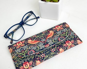 William Morris strawberry thief print glasses spectacle  case, soft padded glasses case, Teacher gift, Mother’s day gift, gift for mom.