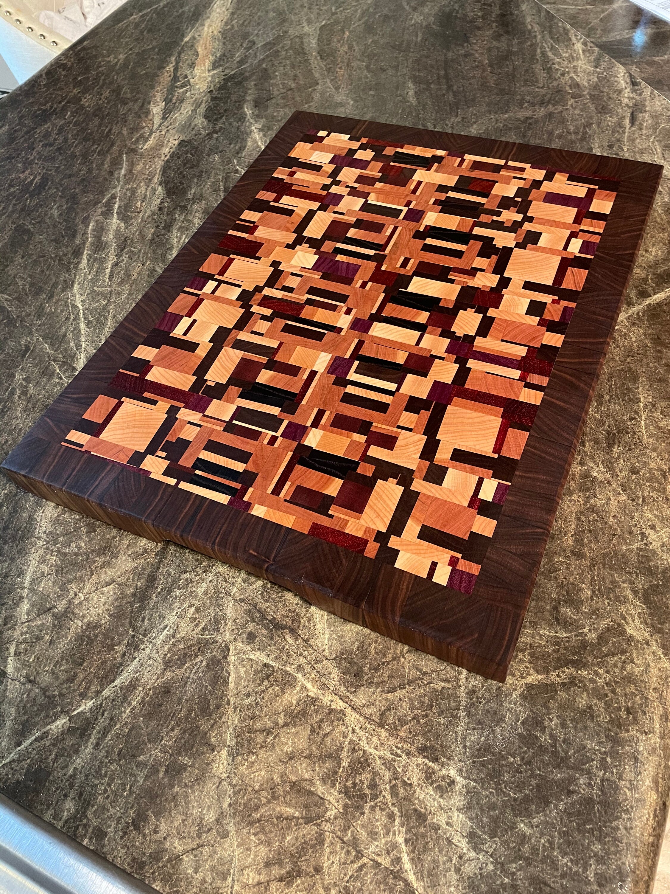 Chaos Design Cutting Board with Maple Wood Frame