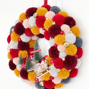 Christmas Pom Pom Wreath image 5