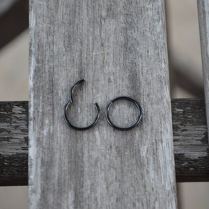 20G 18G 16G 14G Black Color Plated on Surgical Steel HINGED Segment Nose Ring Septum Clicker Ring Daith Hoop