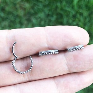 16g Implant Grade Titanium Clear Zircon with Beads HINGED Segment Nose Ring Septum Clicker Daith Hoop 8mm 10mm