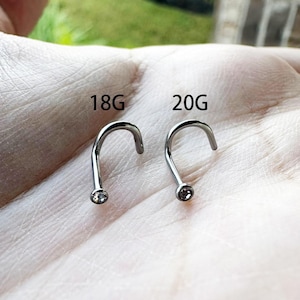 20G 18G Implant Grade Solid Titanium Screws Nose Ring Twist Nostril Stud CLEAR CZ 2mm Stone