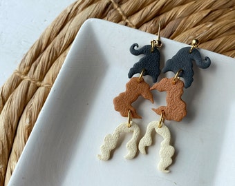 Pendientes de bruja, Halloween, Temporada de terror, Brujas, Hermanas brujas, Arcilla polimérica, Pendientes de arcilla, Pendientes colgantes