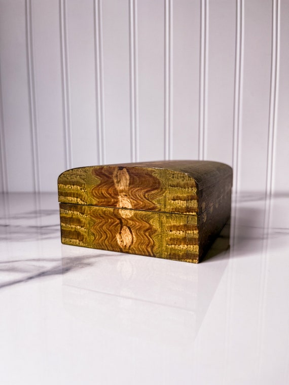 Vintage Green Grain-Painted Wooden Box by Claudia… - image 2