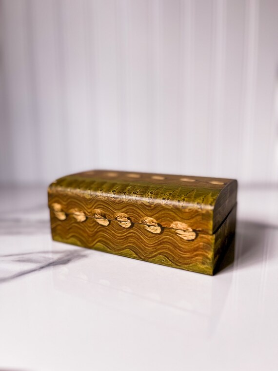 Vintage Green Grain-Painted Wooden Box by Claudia… - image 8