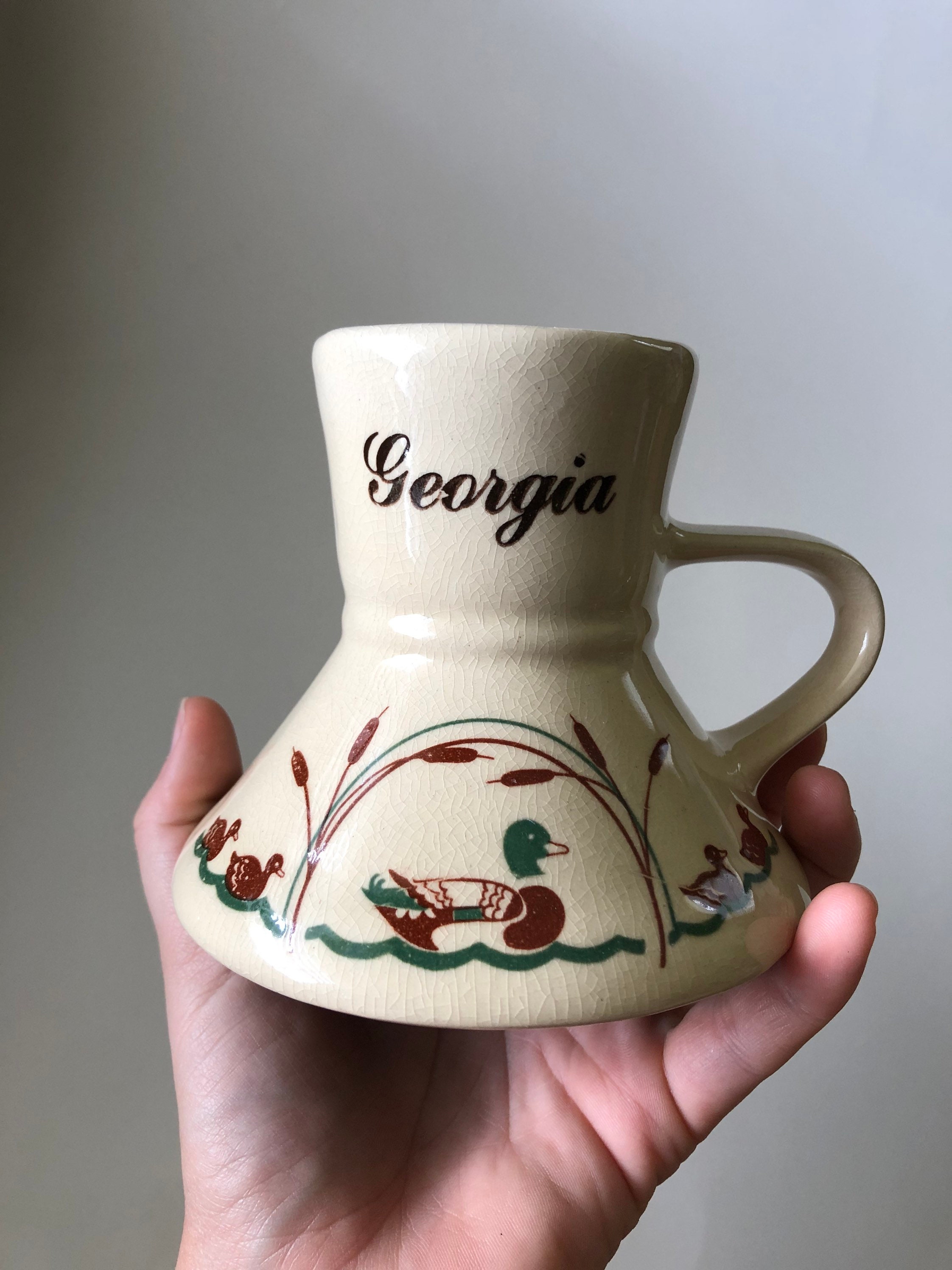 Vintage Georgia Ceramic No-spill Mug Cream Crackle Glaze 