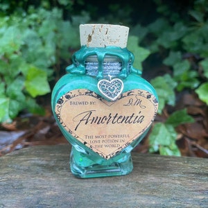 Green Amortentia | Love Potion | Witch & Wizard Potion | Valentine's Day | Bookshelf Decor | Apothecary Jar | NOT COLOR CHANGING