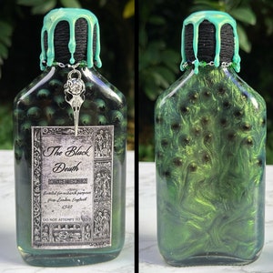 Halloween Potion | Color Changing Potion | Halloween Decorative Potion | Witch and Wizard Potion | Halloween Potion Bottle | Bookshelf Decor