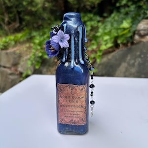 Bloom Elixir | Color Changing Potion Bottle | Handmade Potion Decor | Fantasy Potion Bottle | Bookshelf Decor | TTRPG Accessories