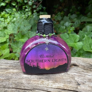Southern Lights | Color Changing Potion | Magical Apothecary Potion Bottle | Witch and Wizard Potion | Christmas Magic Potion Decor