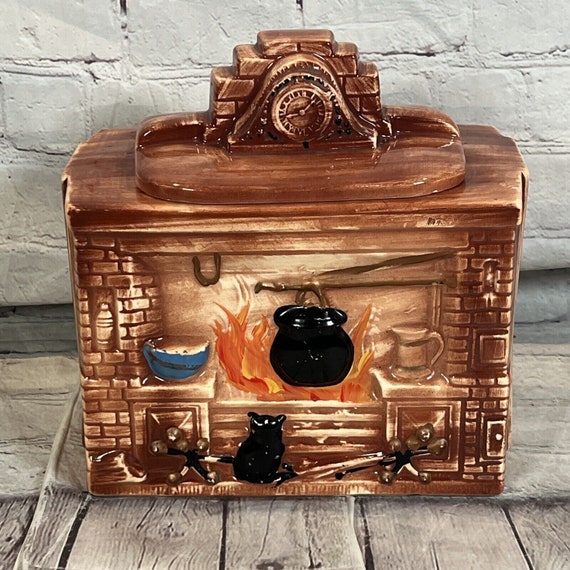 Vintage 1967 Mccoy Pottery Fireplace Cat Kettle Pitcher Clock