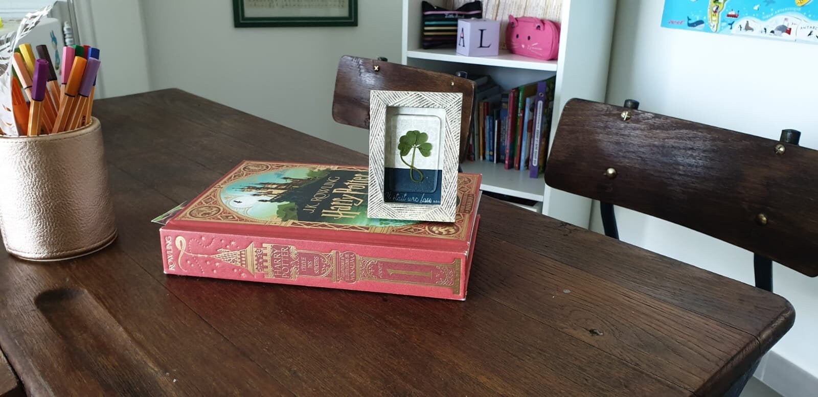 Mini Cadre Trèfle à Quatre Feuilles Véritable Art Déco Poser Pour Porter Chance et Bonheur Votre Foy