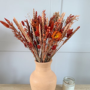 Burnt orange dried flower arrangement, Autumn dry flowers, orange wedding table decor, Burnt orange bouquet, Gifts for new home, autumn gift