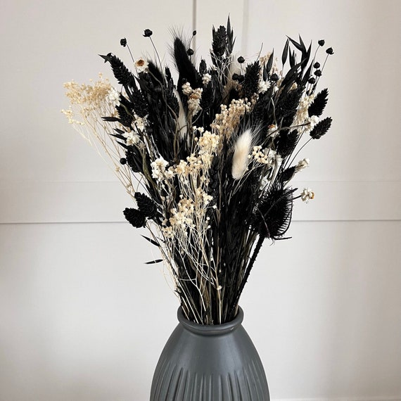 Large Monochrome Black Pampas Grass Bouquet With Black Bunnytails