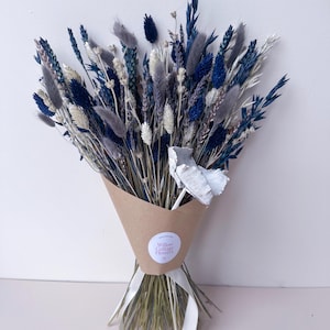 dark blue and grey dried flower arrangement | grey bunny tail bouquet | lavender bunch | dark blue home decor | mothers day floral gift