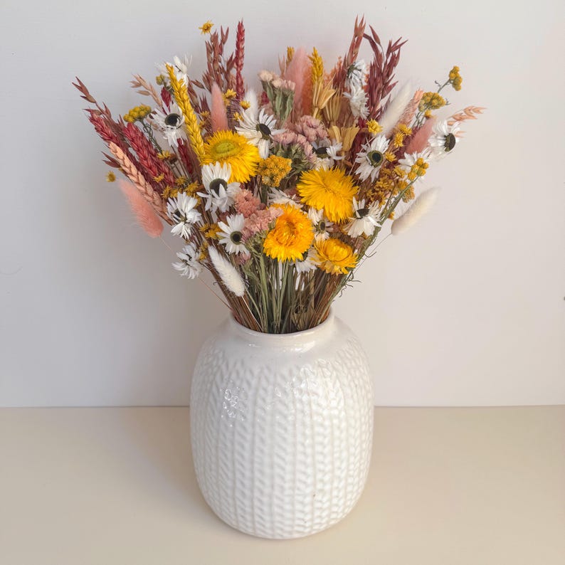 autumn wildflower arrangement