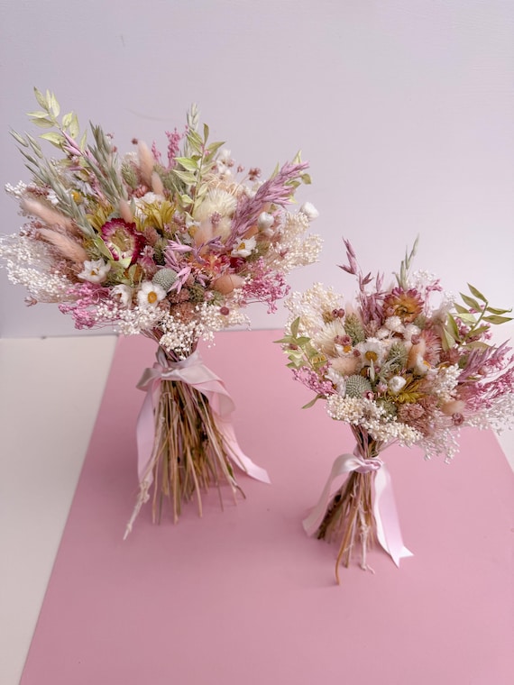mint green and pink dried wildflower bouquet, mothers day flower gift, pastel home decor, daisy bouquet, boho spring flowers bunch, birthday