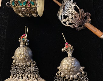 4 Piece Vintage Jewelry Set | Gift for Woman | For Her | Traditional Jewelry | Pakistan | India | Handcuff | earrings | Hair Pin