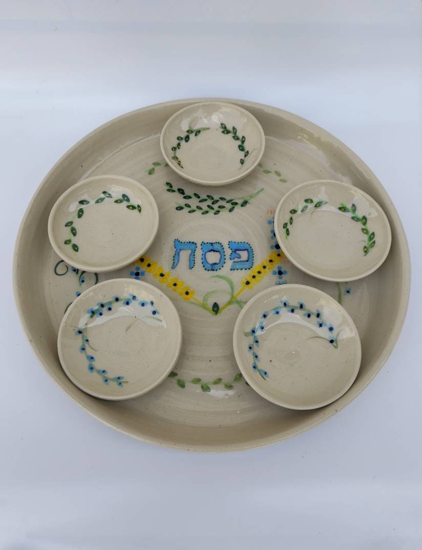 13.5 Long x 9.5 Wide Cups 2.25 x 2.25 Artisanal Design- Add Elegance to Your Passover Table Seder Plate Copa Judaica Stoneware Natural Beaty Rectangular Seder Plate with Cups in Eggplant 