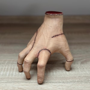 Wednesday&#39;s Ice-Cold Hand – The Thing in Various Hand Variations | Paintable Decoration for Halloween & Carnival Costume or Birthday
