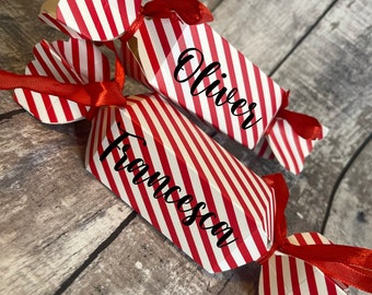 Personalised Christmas crackers red and white striped | table decoration | gift | day | special | placement |